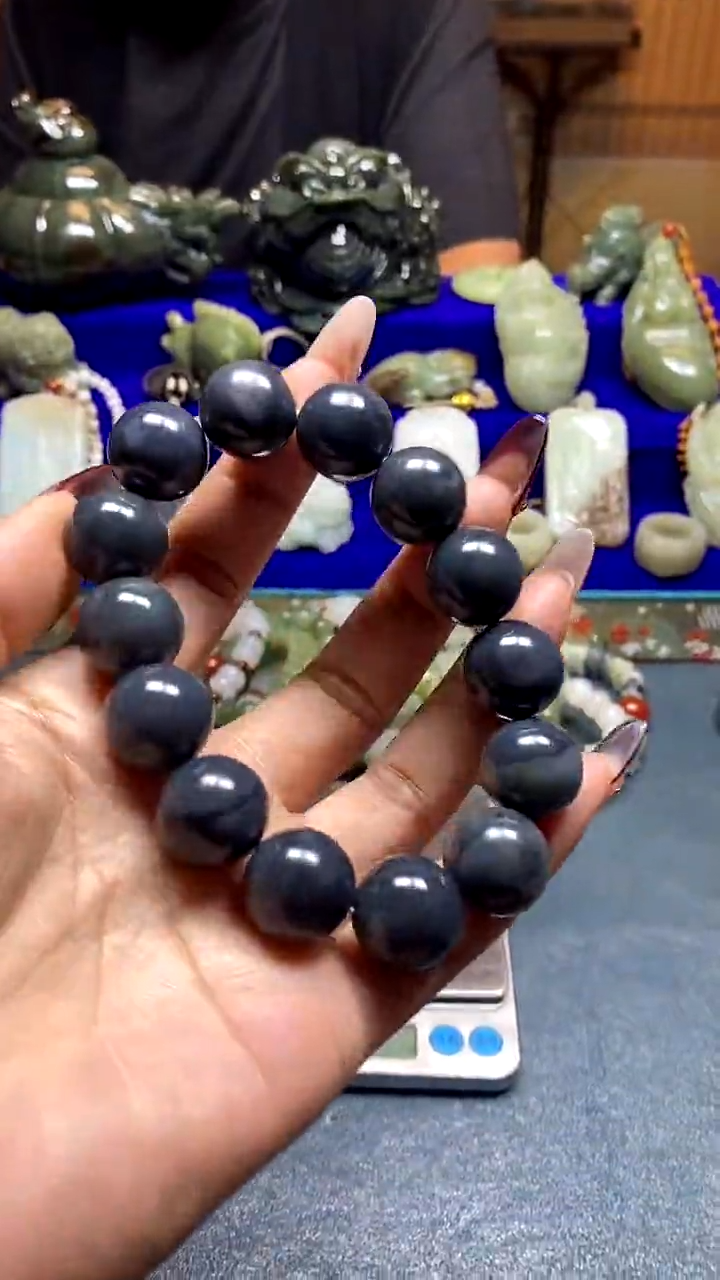 颈饰未镶嵌和田玉拍一发一