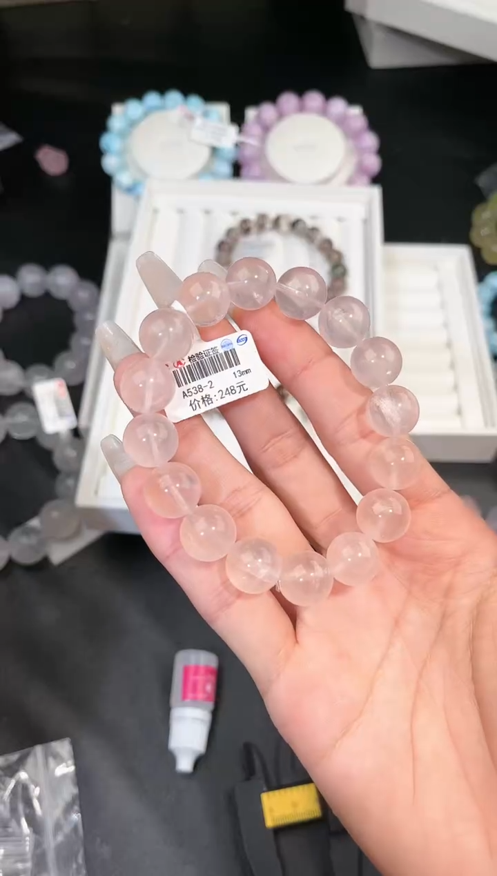 【闪购商品】水晶手链未镶嵌多样性发一冰菊粉13mm