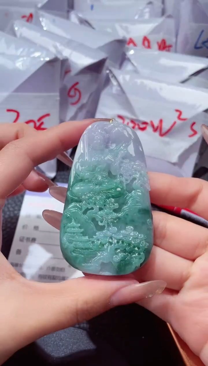 颈饰未镶嵌翡翠5