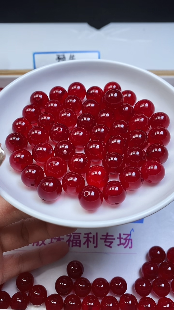 未镶嵌玛瑙手饰B559 缅甸鸽血红12mm3颗9.9元