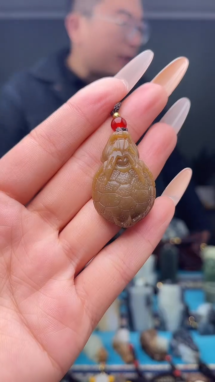 未镶嵌和田玉挂件1