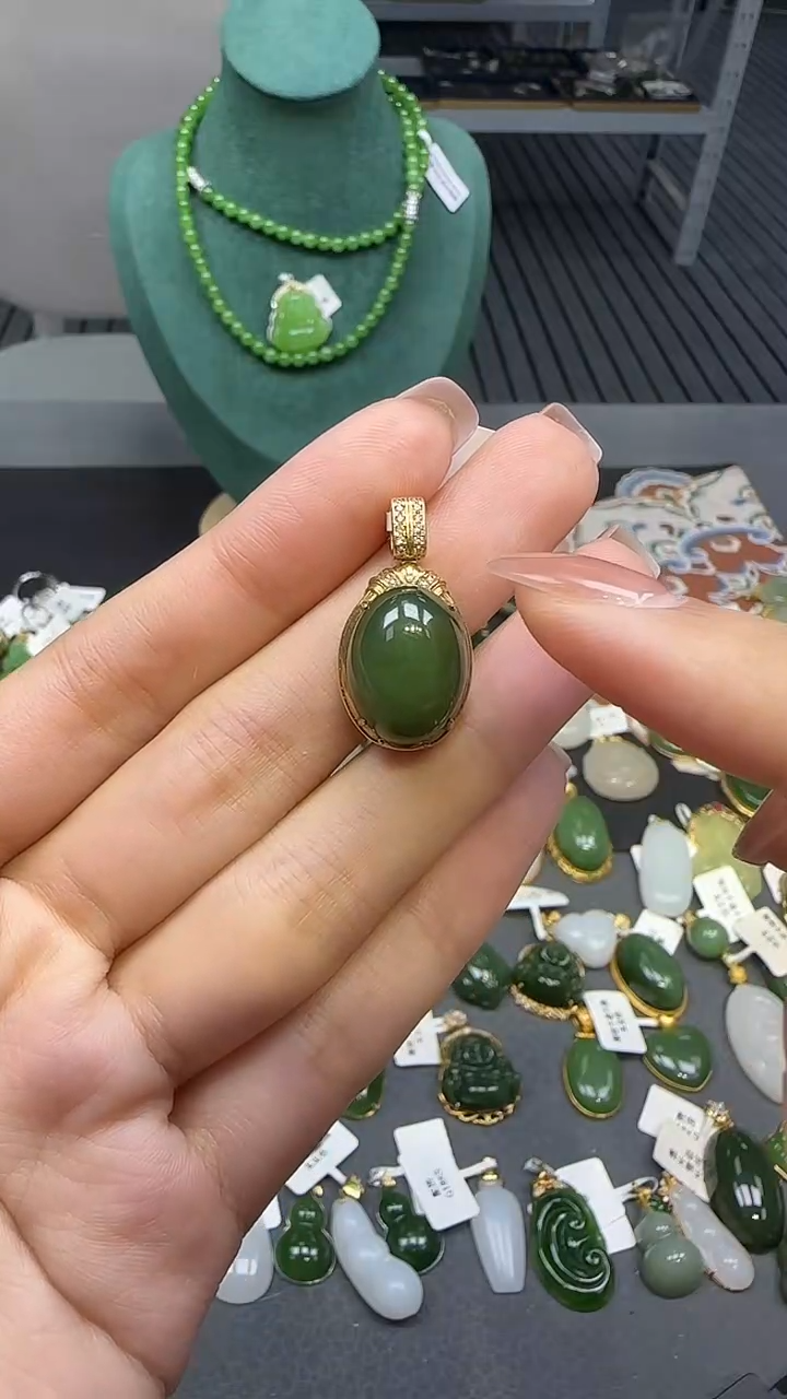 银S925镶嵌和田玉挂件1