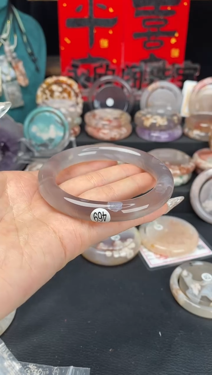 【闪购商品】石英质玉手镯（圆镯）未镶嵌61