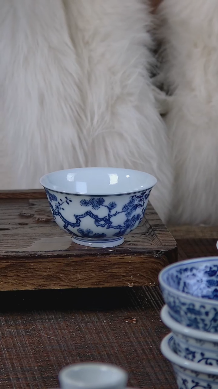 【闪购商品】折葵非器手工手绘岁寒三友撇口杯