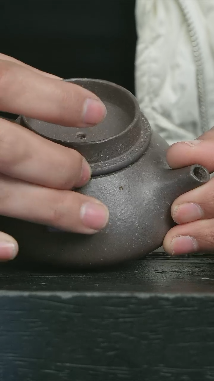 【闪购商品】紫砂茶壶天青光素光明石瓢爆砂