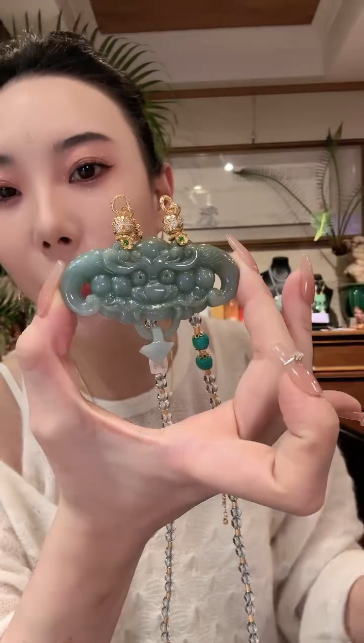 【闪购商品】翡翠颈饰未镶嵌国风