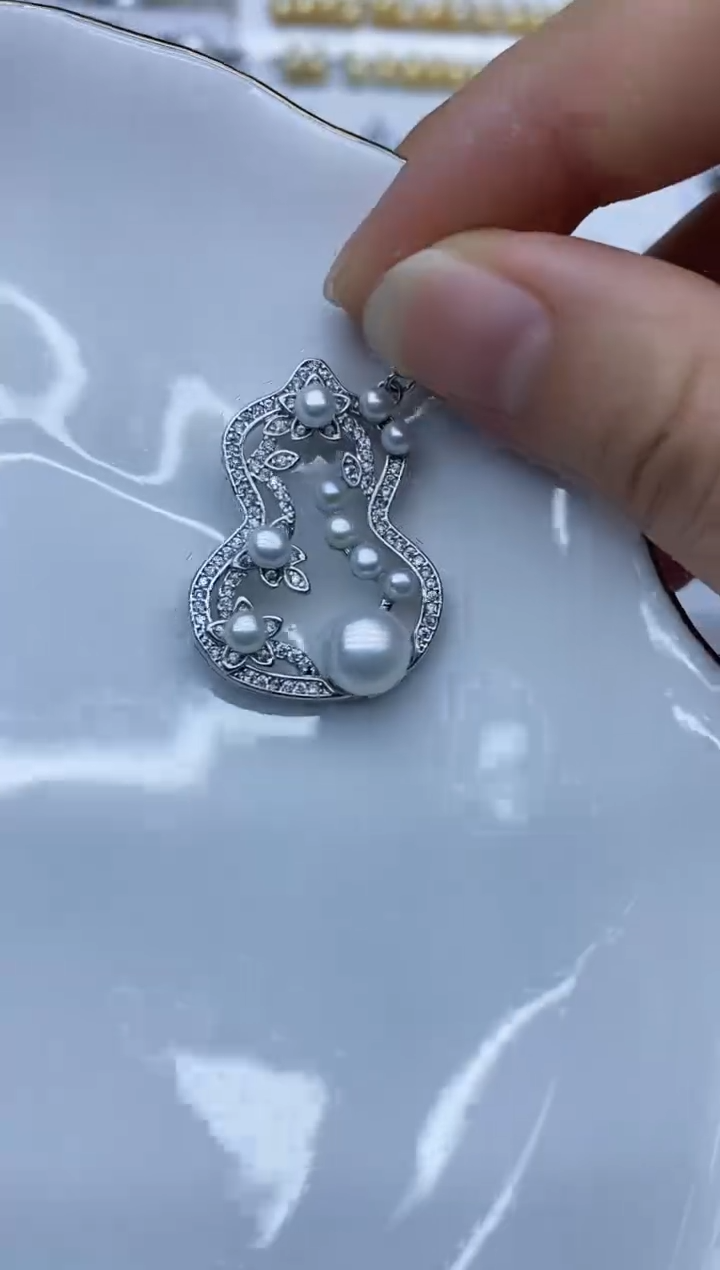 吊坠(不含链)未镶嵌淡水珍珠吊坠多样性发其一