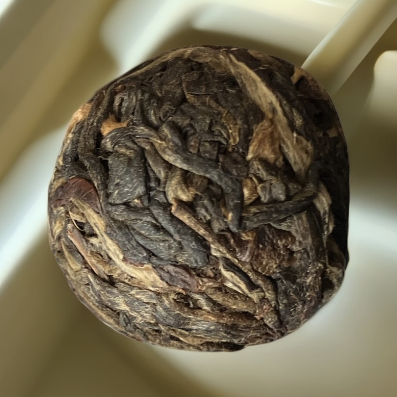 冰岛印象 普洱生茶·冰岛印象·2018年冰岛坝歪8克龙珠500克