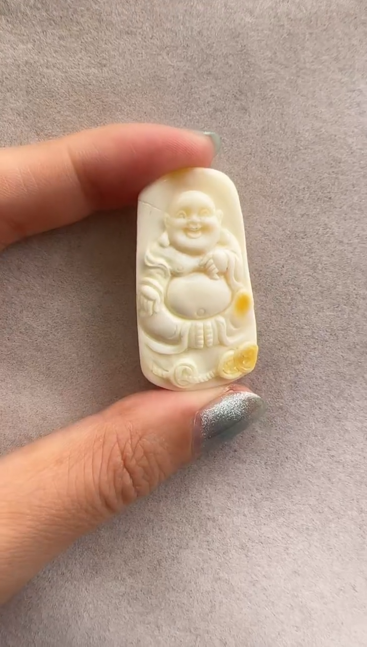 【闪购商品】定制琥珀未镶嵌10215296-吊坠