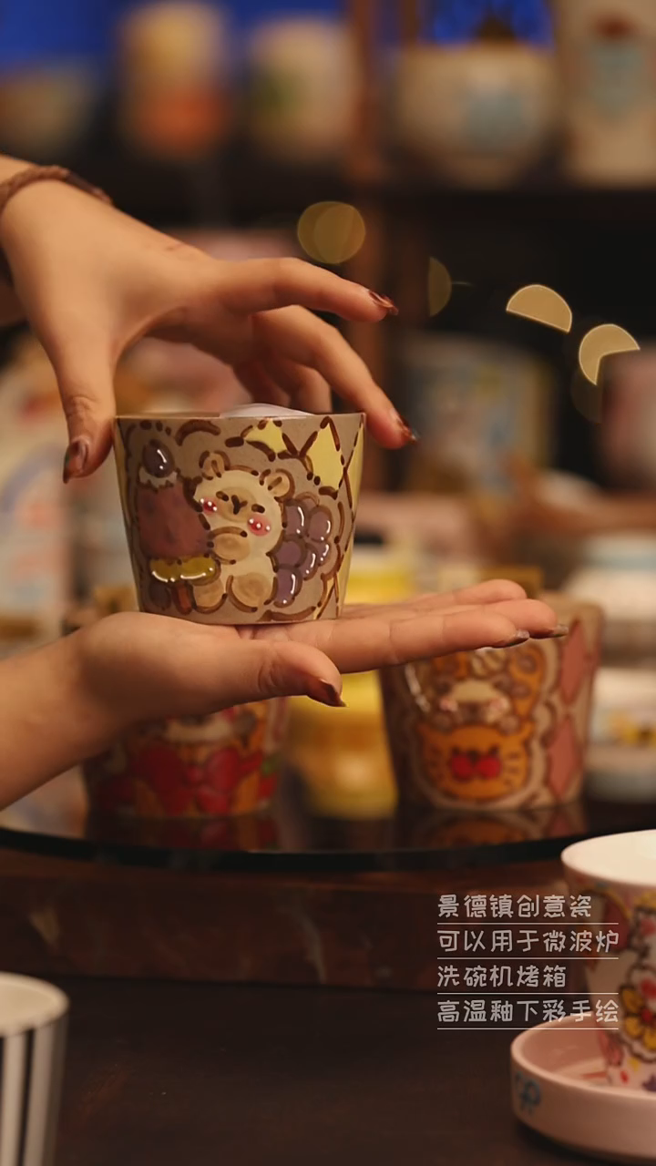 陶瓷景德镇可爱陶瓷釉下彩绘设计师款H133