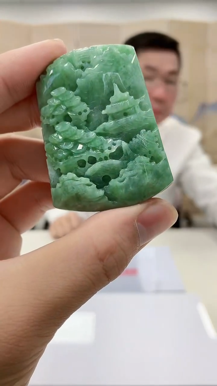 【闪购商品】定制翡翠未镶嵌5152bb-毛货挂件115