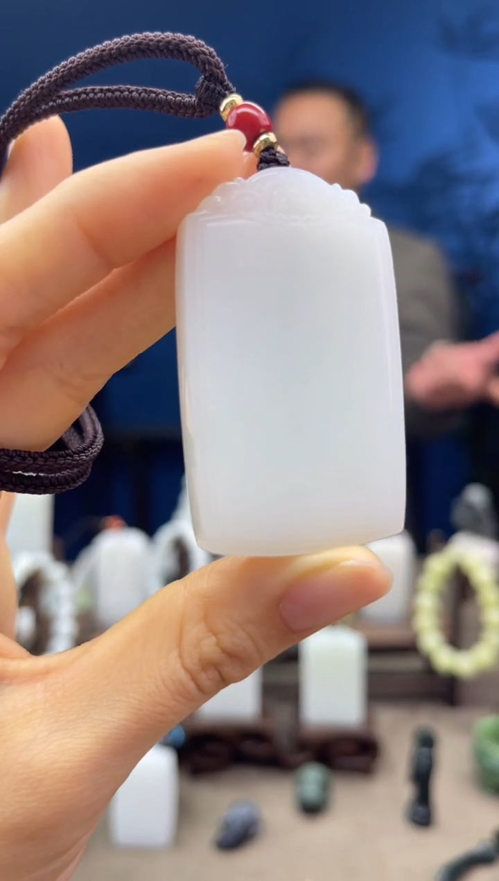 【闪购商品】和田玉颈饰未镶嵌1