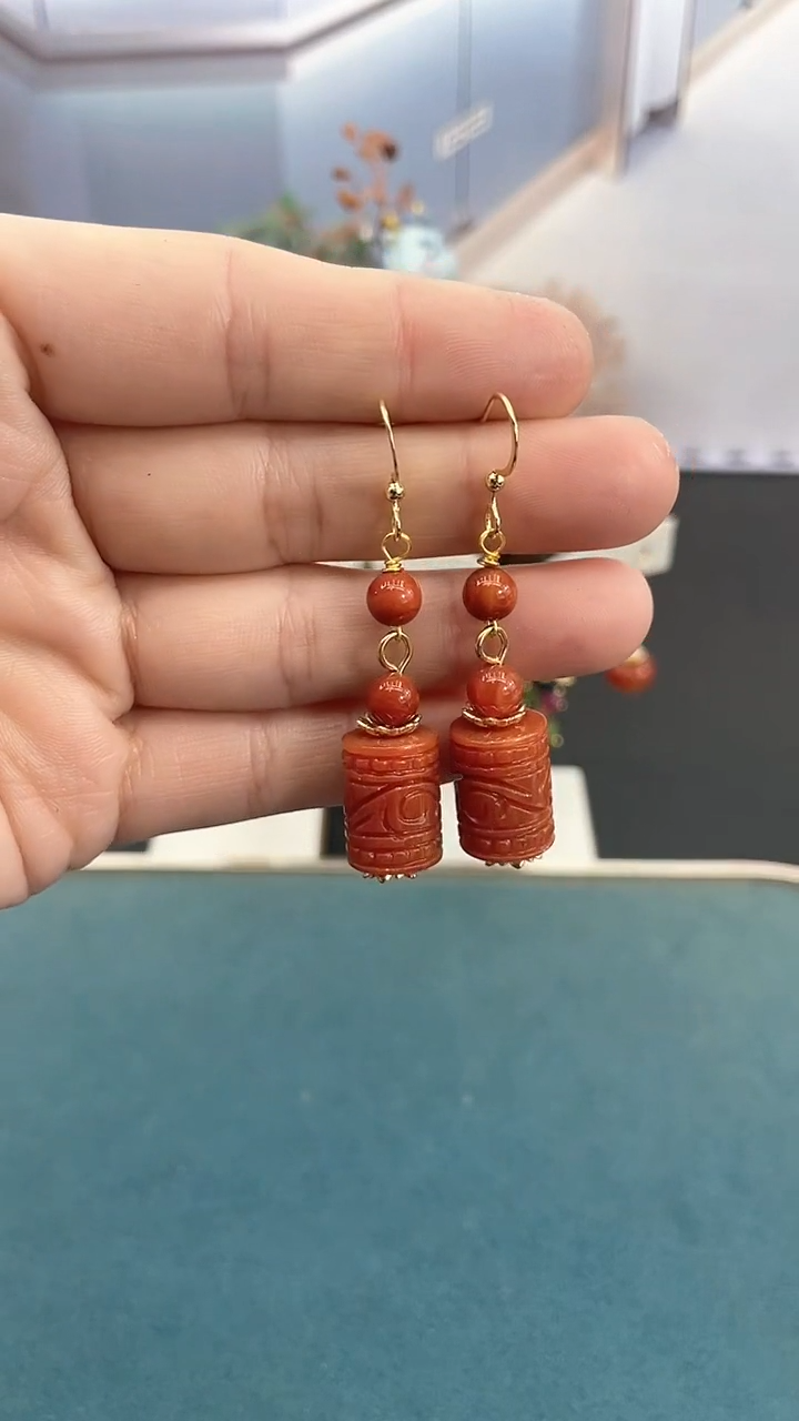 银S925镶嵌翡翠耳饰红色路路通耳钩