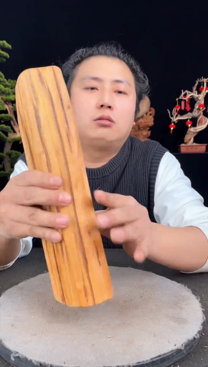 【闪购商品】柏木（崖柏）其他手工摆件,先抢先得!