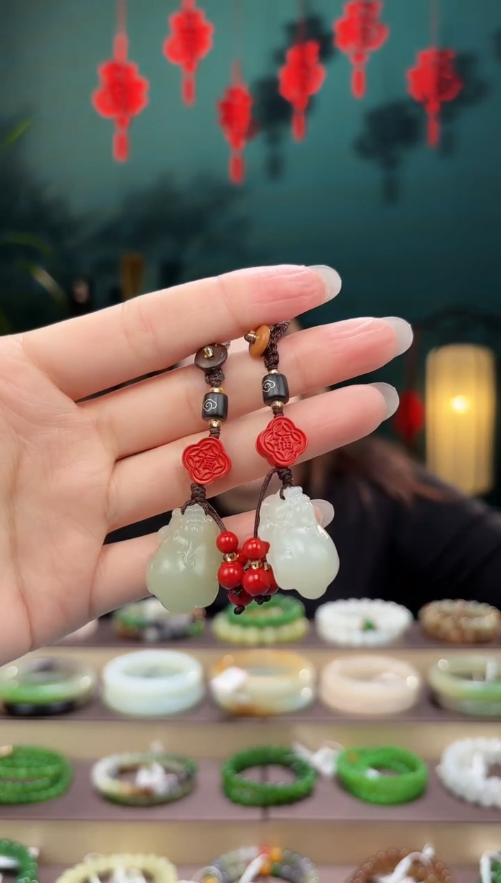 【闪购商品】和田玉挂件未镶嵌貔貅挂件多样性发一件