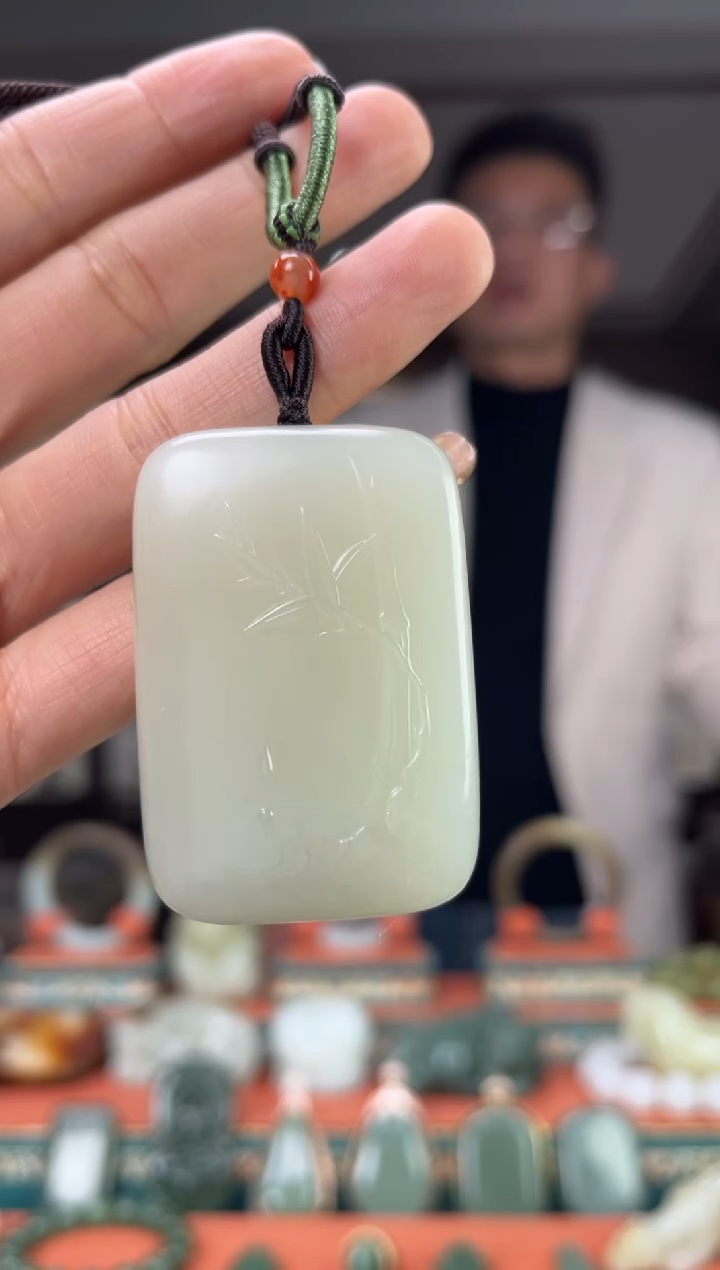 【闪购商品】和田玉颈饰未镶嵌佩佩