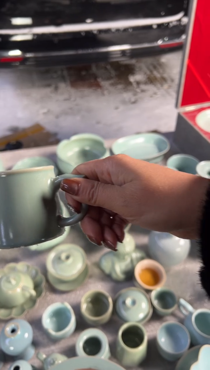 瓷片原产地原矿釉汝瓷