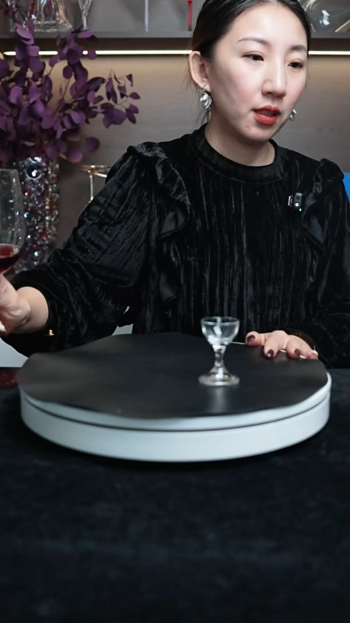 水晶宽口款6个白酒杯