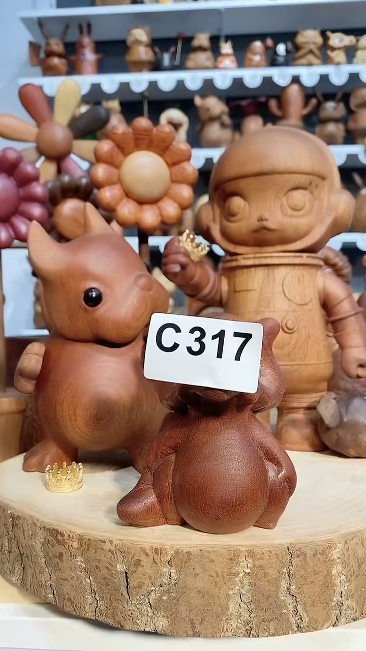 【闪购商品】木木雕可爱摆件卡通
