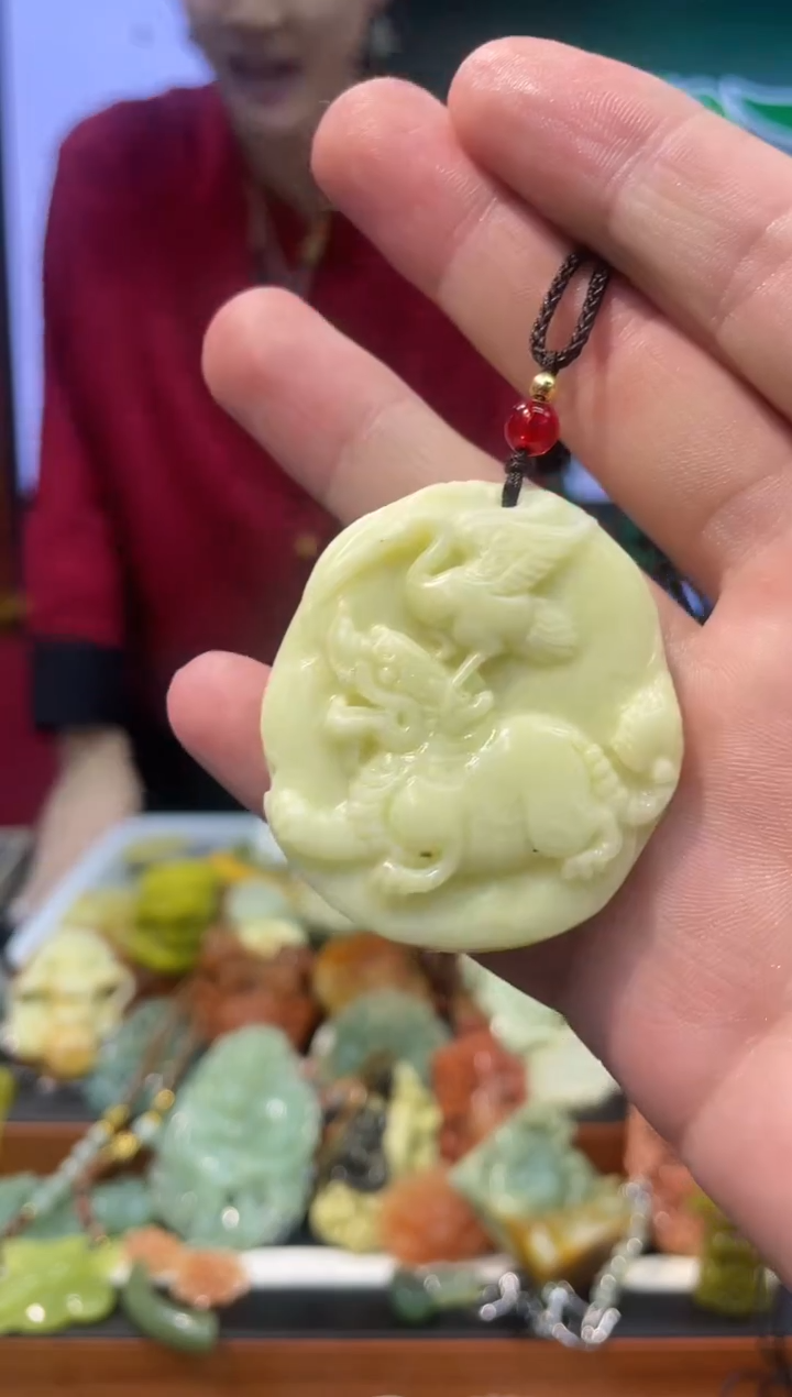 【闪购商品】岫玉吊坠未镶嵌·