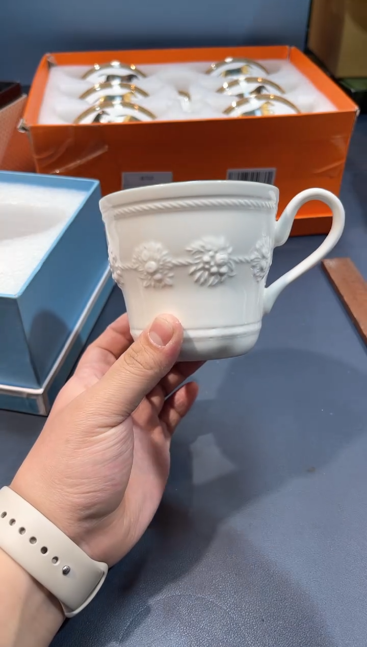 【闪购商品】碗C845全场正品，京东包邮