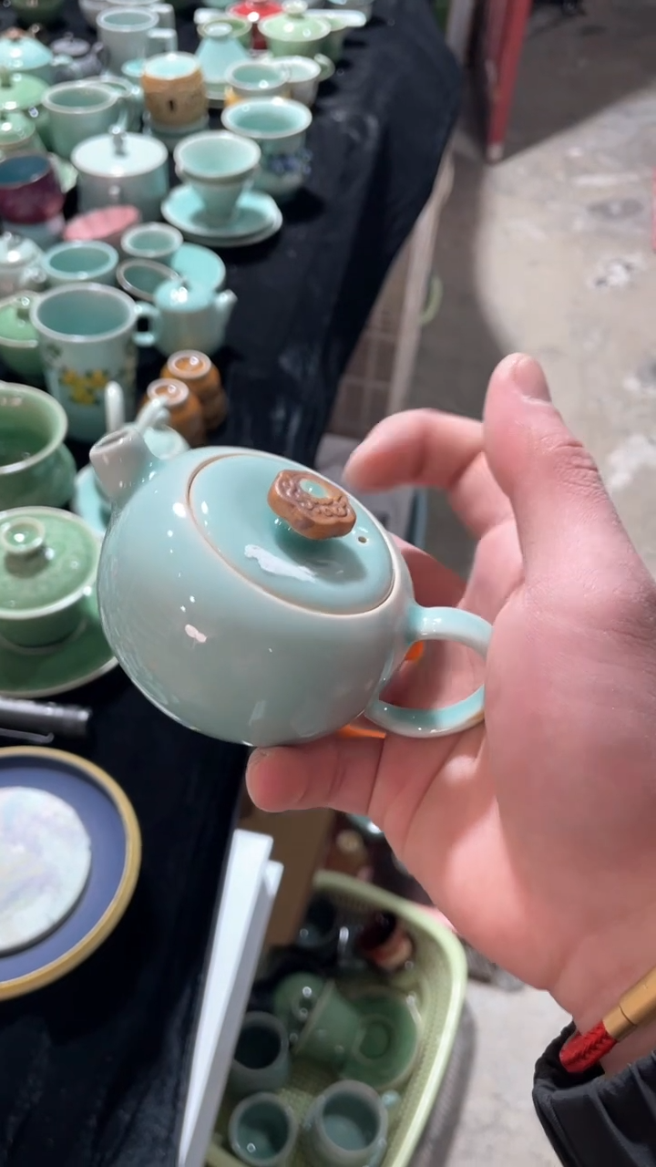 【闪购商品】特价 微瑕 慧仙青瓷 把手缩釉 底部窑变