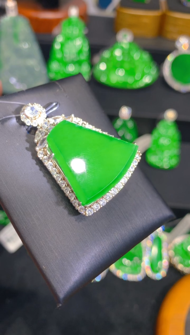 【闪购商品】翡翠颈饰银S925镶嵌一季4554