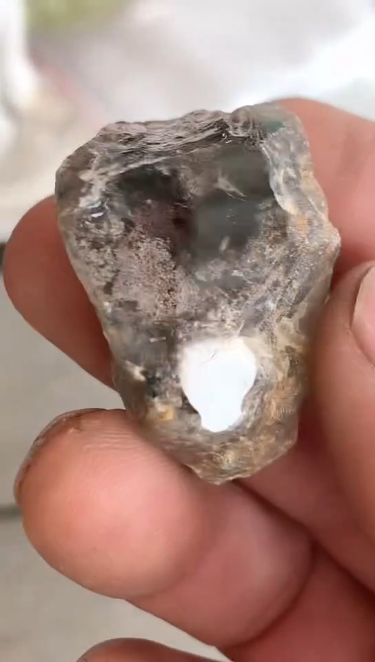 【闪购商品】水晶，未镶嵌微笑，水晶