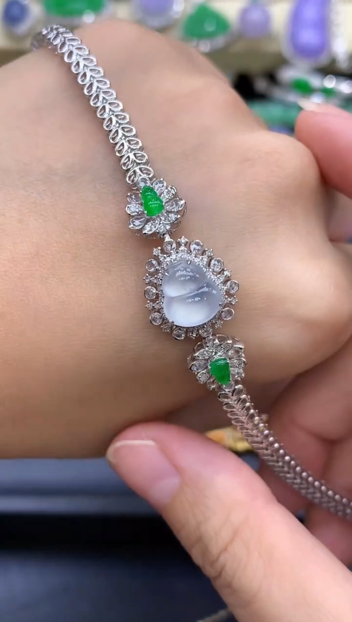 18K金镶嵌手链翡翠840-中国好珍宝