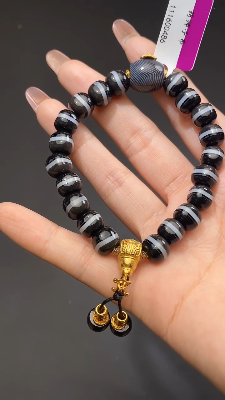 【闪购商品】玛瑙/玉髓手串未镶嵌线线手串