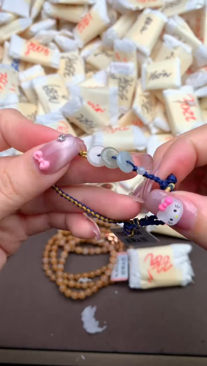 【闪购商品】翡翠手绳未镶嵌  — 