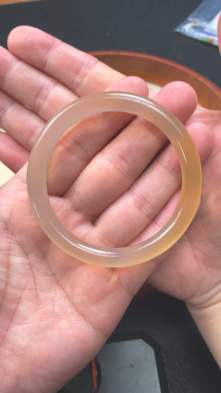 玛瑙/玉髓手镯未镶嵌4号56.5冰黄玉髓手镯/杜