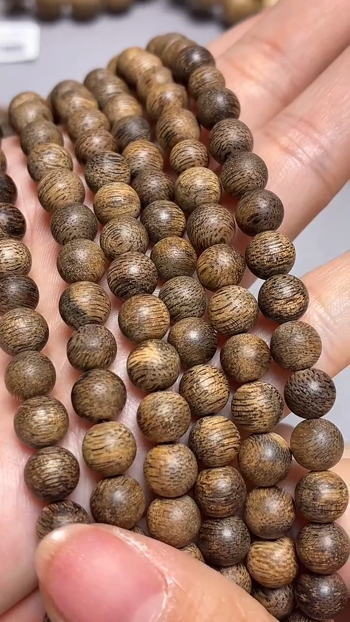 沉香手串 文莱圆珠长串昆仑梅格0.7多样性发其一