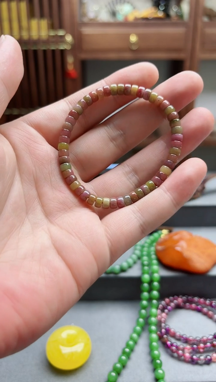 玛瑙/玉髓手串未镶嵌盐源玛瑙直切手串LX