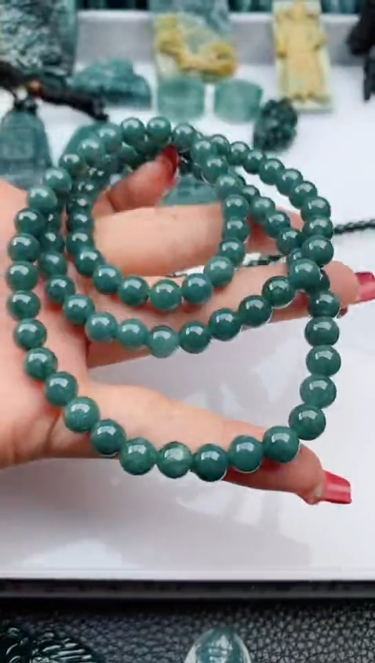 【闪购商品】翡翠颈饰未镶嵌              
