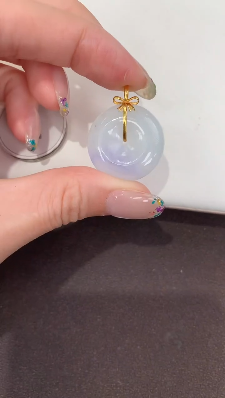 颈饰18K金镶嵌翡翠天然缅甸a货翡翠