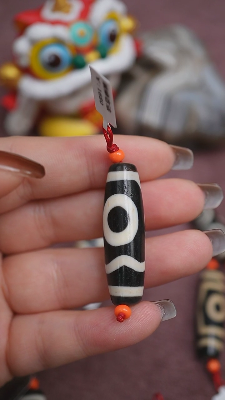 【闪购商品】玛瑙/玉髓颈饰未镶嵌蚀花玛瑙珠定制编绳