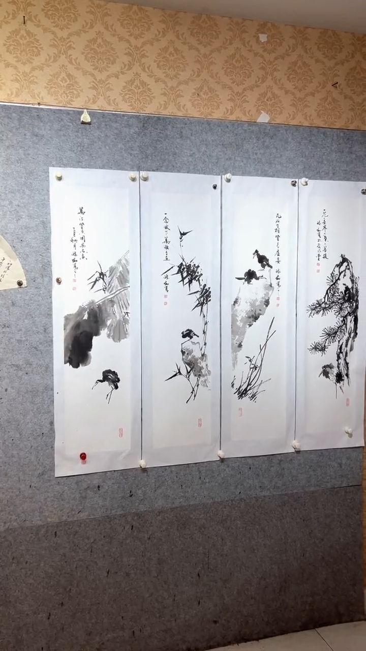国画l****事张自学水墨国画88