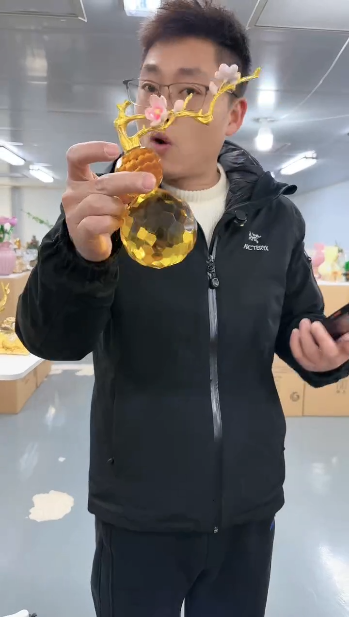 【闪购商品】玻璃小飞0016