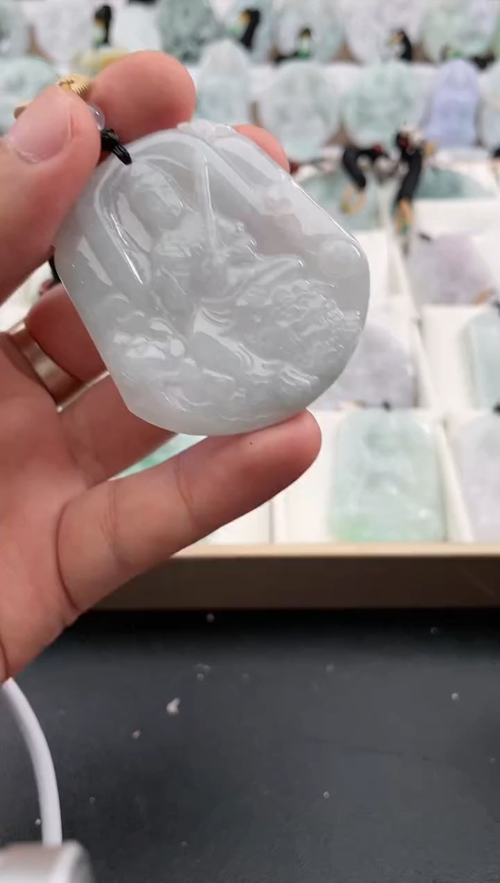 颈饰未镶嵌翡翠25/12/23/.110