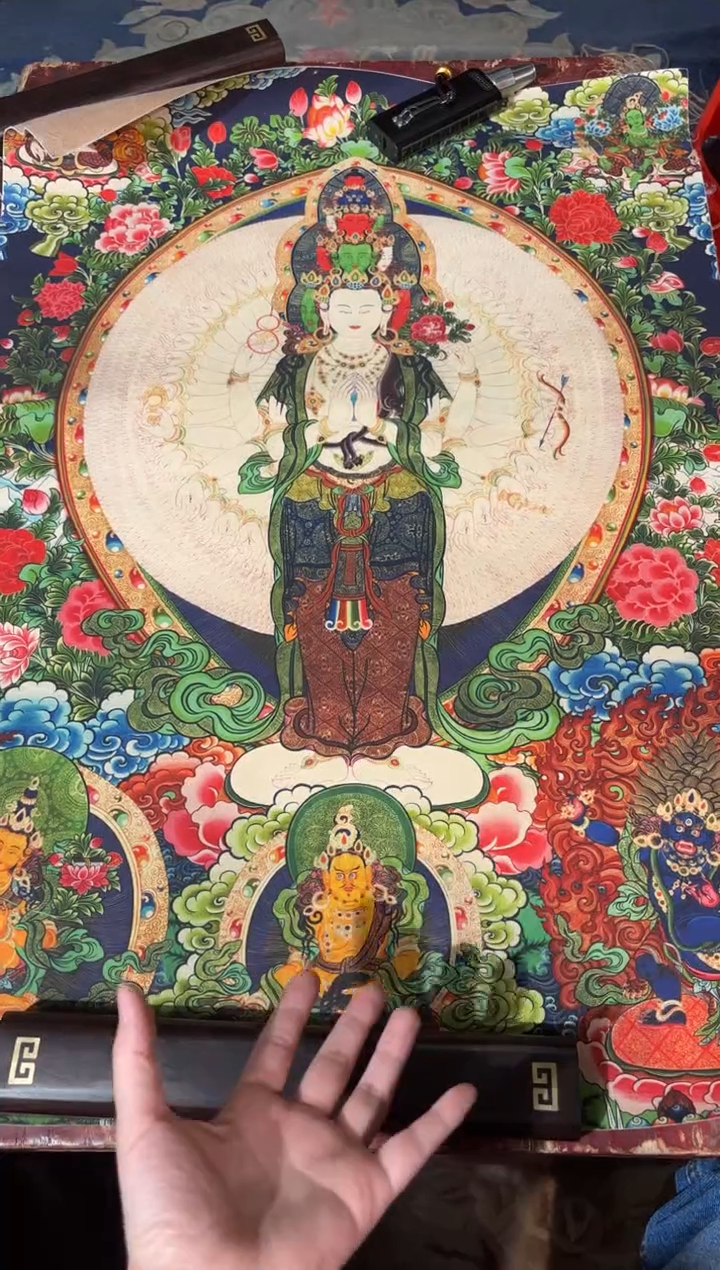 卷轴画龙妹的唐卡tk16