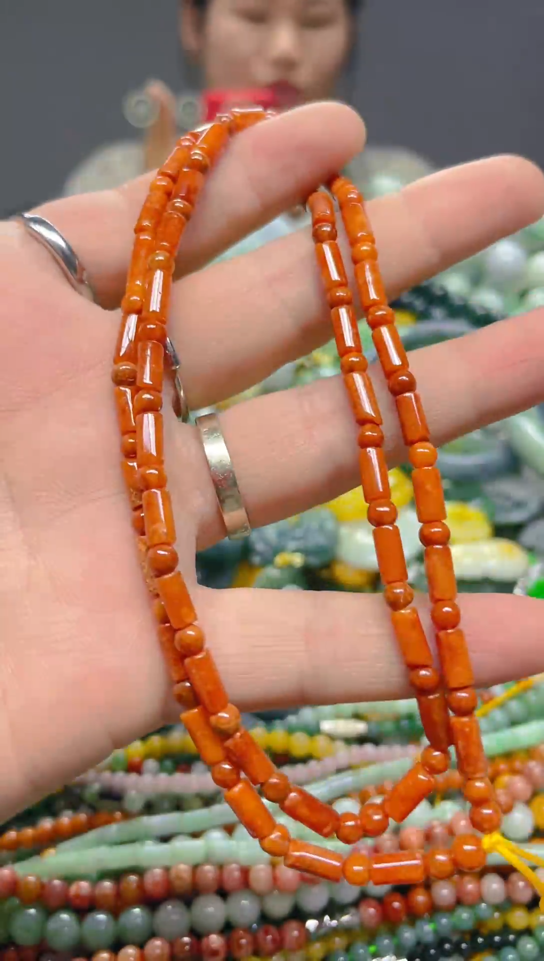 翡翠未镶嵌颈饰4mm/M/翡翠A货,一件也是批发价