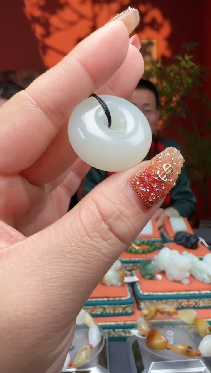 【闪购商品】和田玉吊坠未镶嵌吊坠