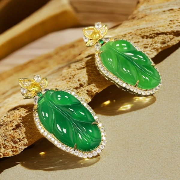 天然玉石高档镶嵌天然高冰玉石玛瑙树叶吊坠68*32MM轻奢精致配链