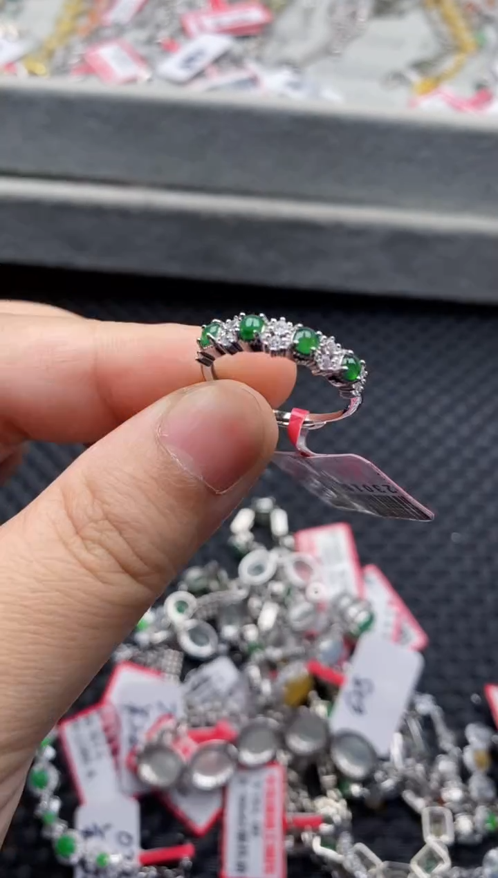【闪购商品】翡翠戒指银S925镶嵌2222222222