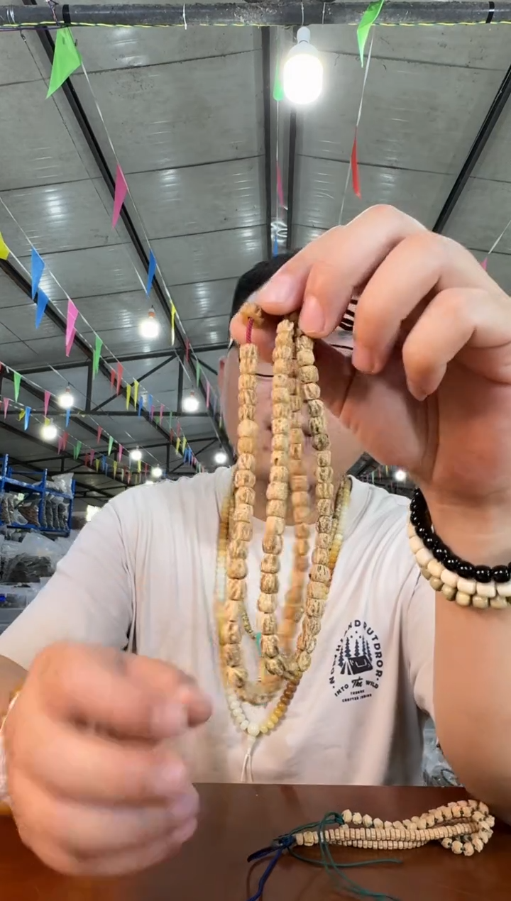 柏香籽/百香籽手串R1百香籽