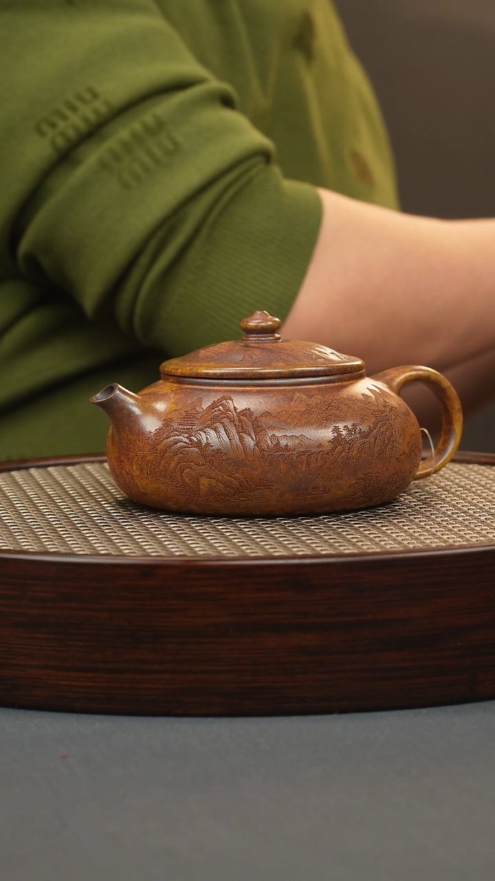 【闪购商品】紫砂茶壶龙骨金砂 寒江 山水