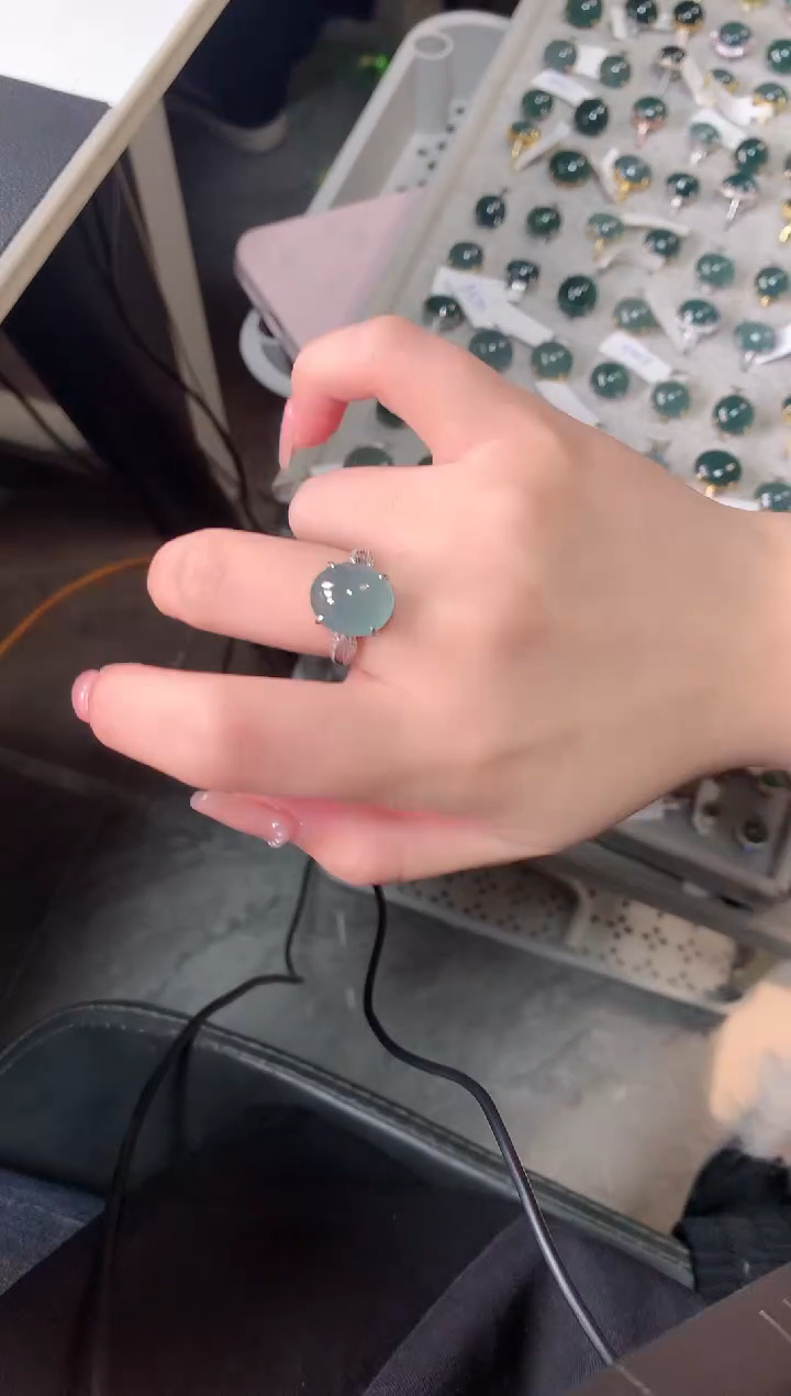 【闪购商品】翡翠戒指银S925镶嵌64124