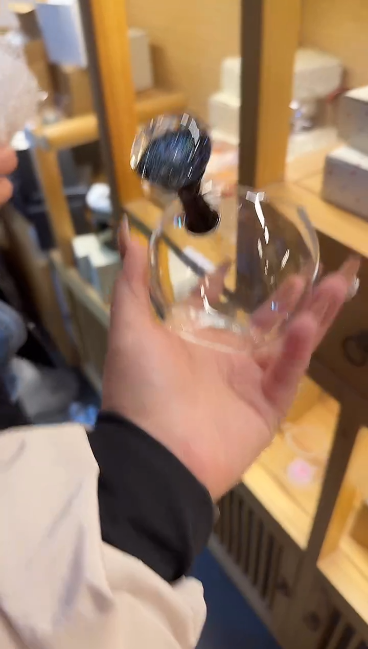 黑金侧把公道杯屋里的