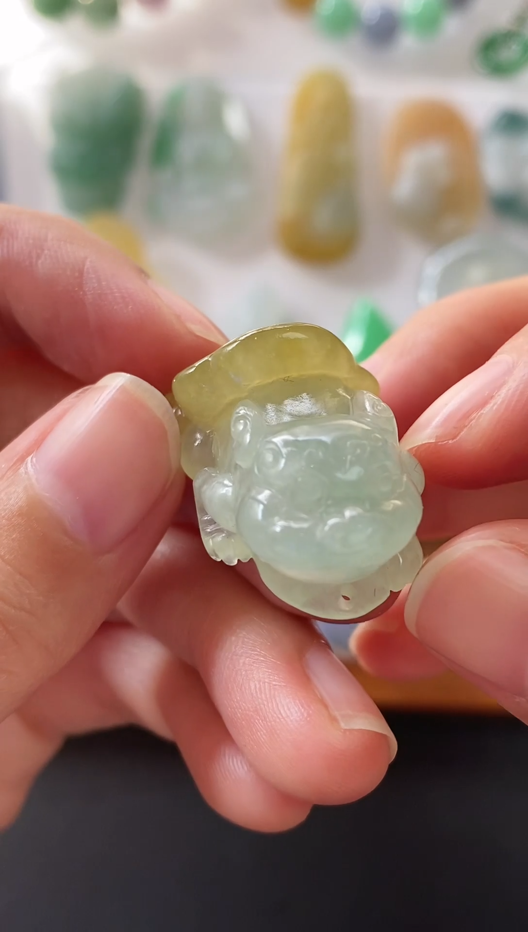 未镶嵌定制翡翠三角金蟾~